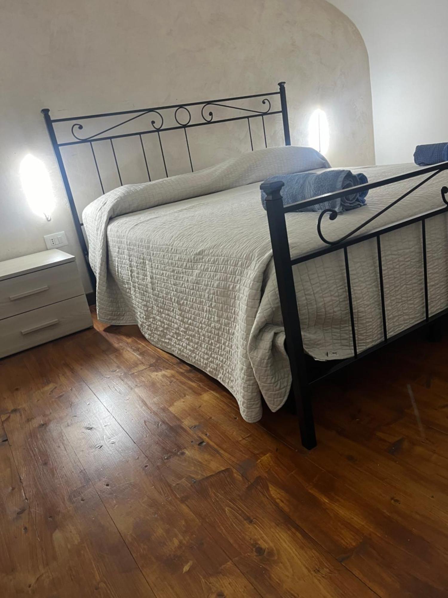Bouganville Napels Buitenkant foto