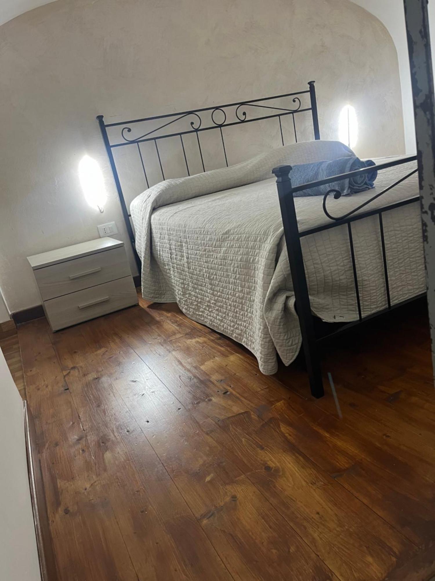 Bouganville Napels Buitenkant foto